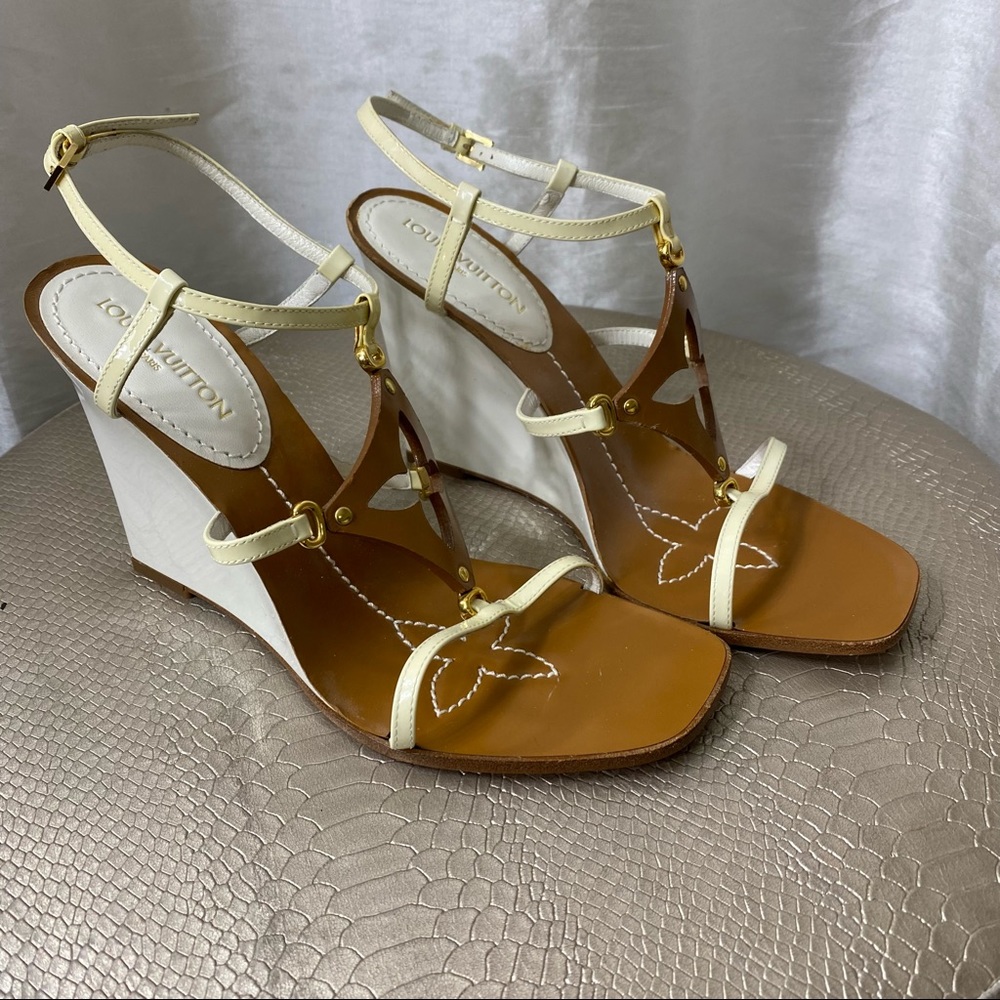 Brand New LV Fleur Wedge Sandals